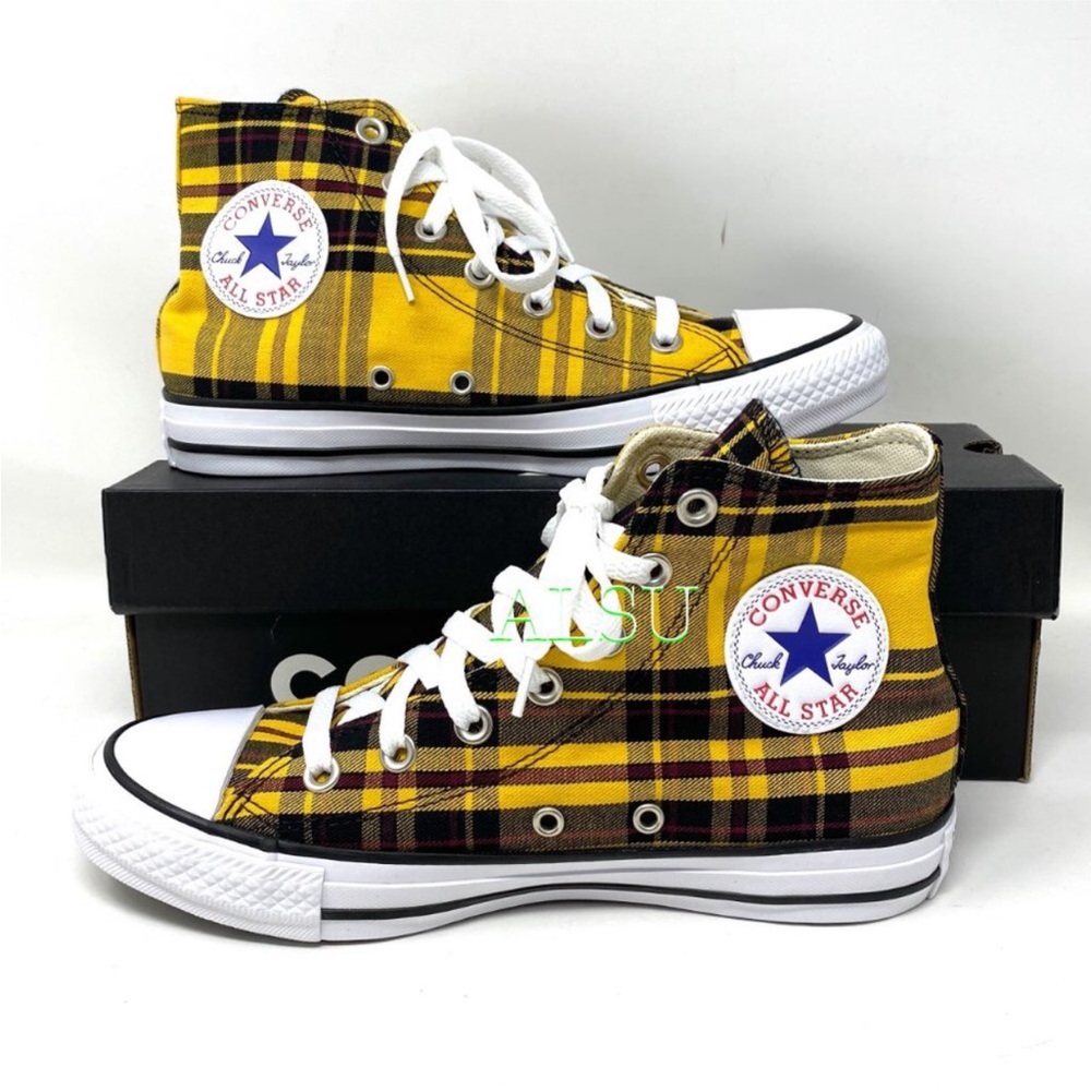 Converse Chuck Taylor Plaid Hightops NWOB.  7